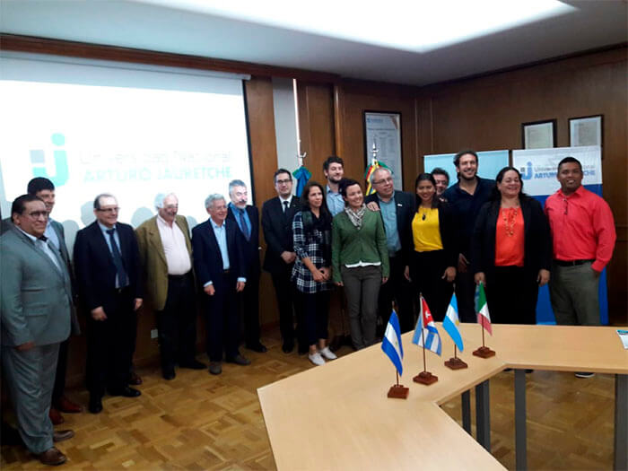 nicaraguenses-obtienen-doctorado-internacional-argentina-